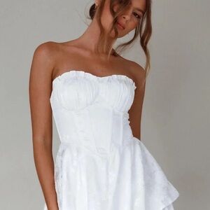 Selfie Leslie Romper